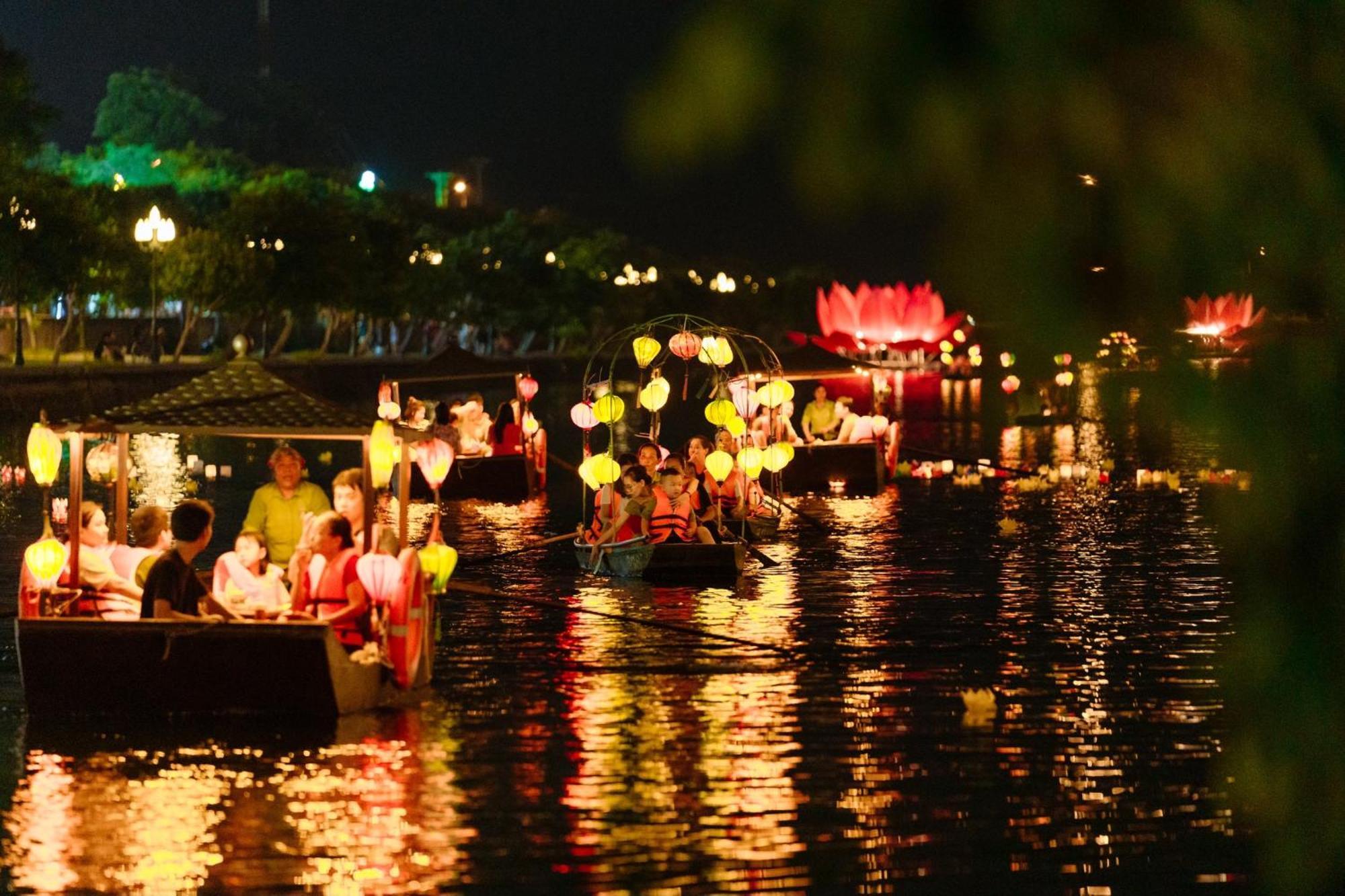 Amy House Apartment นิญบิ่ญ ภายนอก รูปภาพ